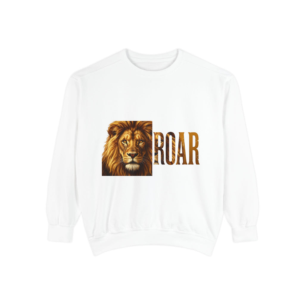 Lion Roar Sweatshirt — Bold Wildlife Graphic Crewneck